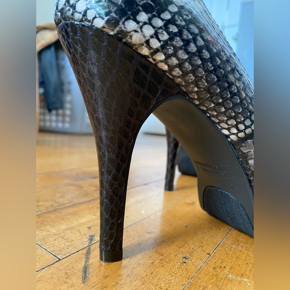 Rampage Gracee 2 SnakeSkin Peep Toe High Heel Size 8W - Picture 4 of 6